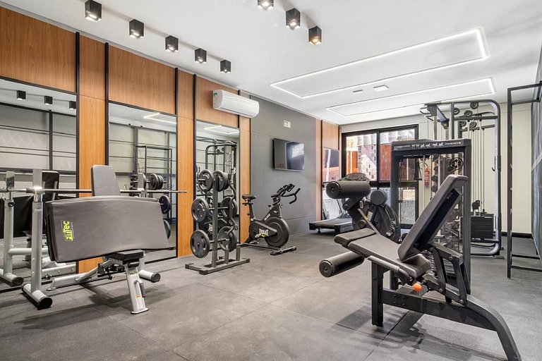 Apto em Frente Praça de Canela com Infra de Lazer