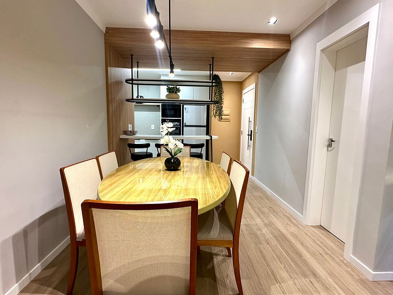 Apartamento em Frente a Praça de Canela