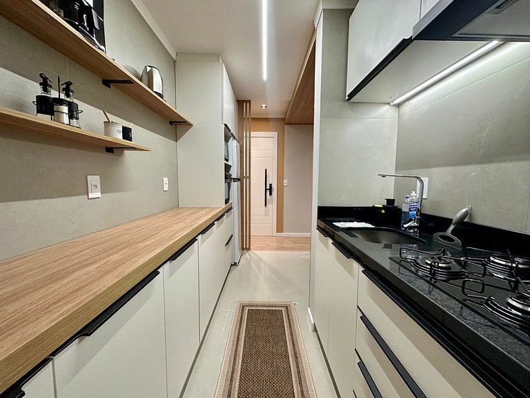 Apartamento em Frente a Praça no Canela Residence