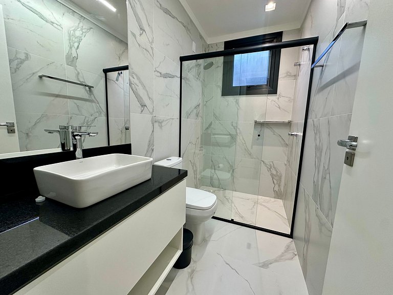 Apartamento em Frente a Praça de Canela