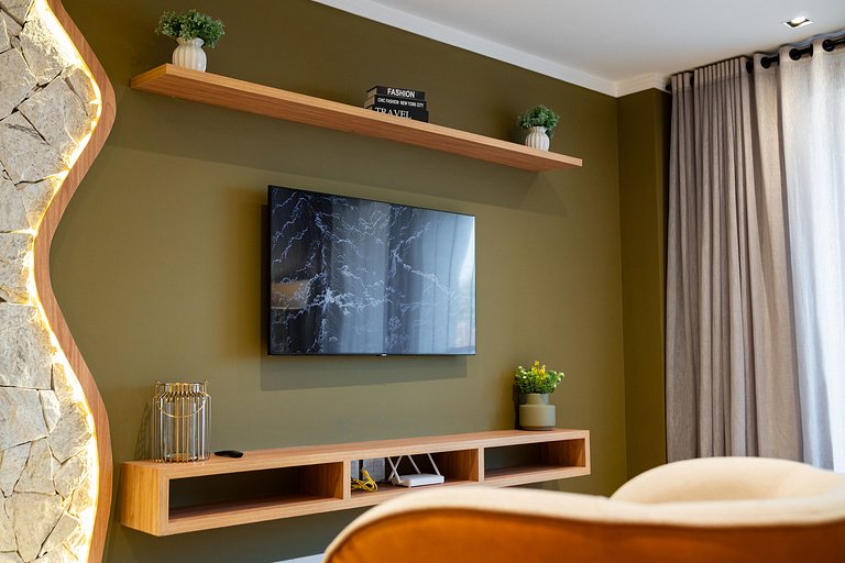 Apartamento em Frente a Praça no Canela Residence