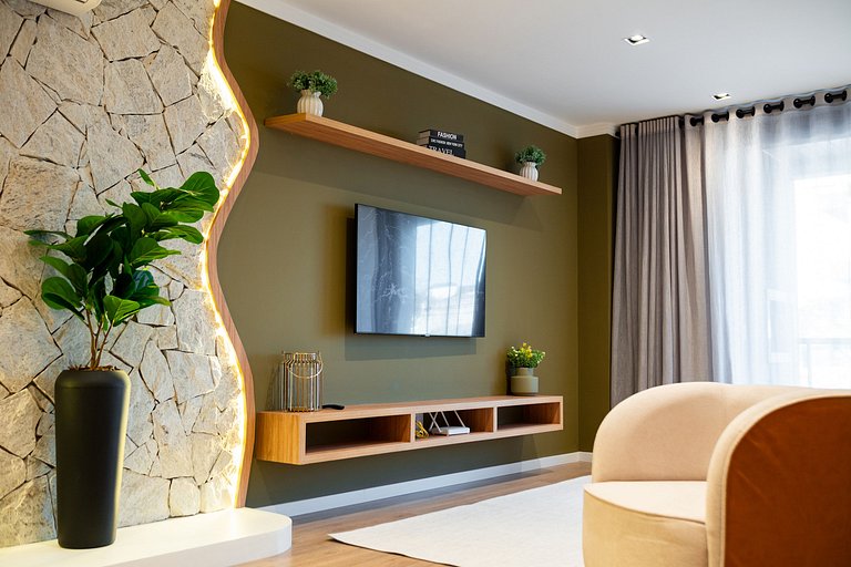 Apartamento em Frente a Praça no Canela Residence