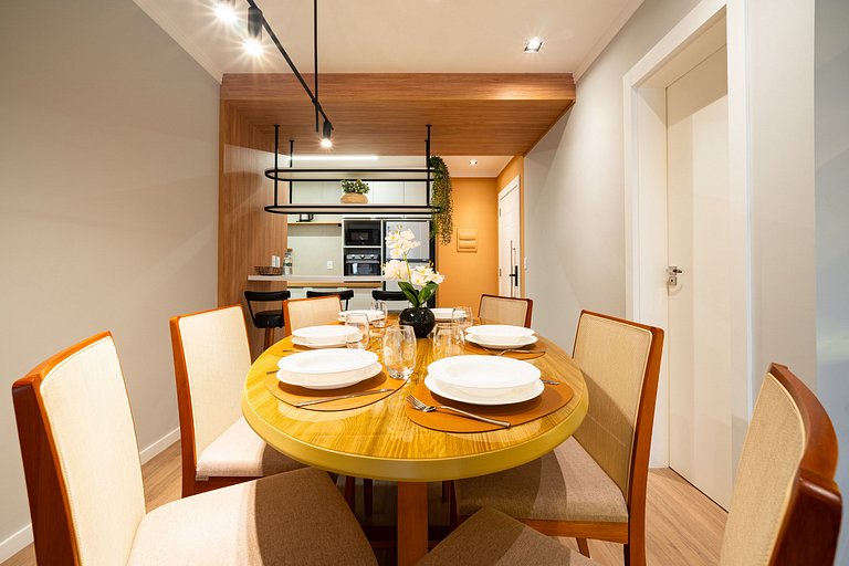 Apartamento em Frente a Praça no Canela Residence
