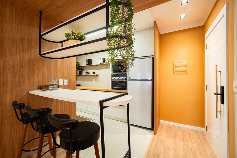 Apartamento em Frente a Praça no Canela Residence