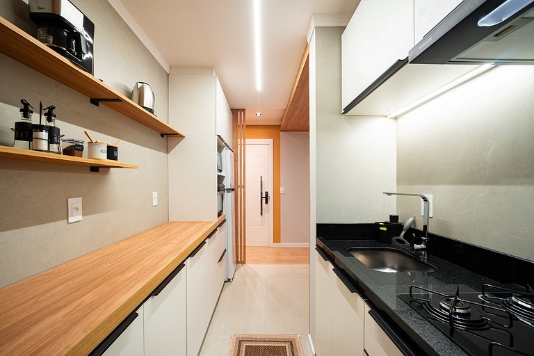 Apartamento em Frente a Praça no Canela Residence