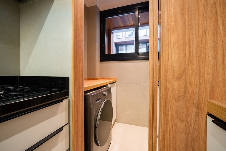 Apartamento em Frente a Praça no Canela Residence