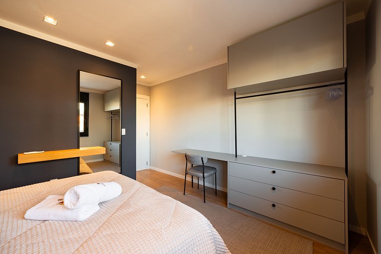 Apartamento em Frente a Praça no Canela Residence