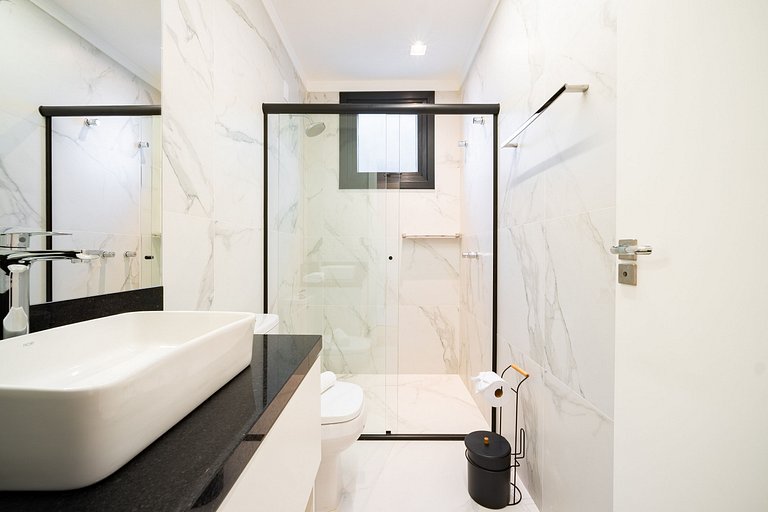 Apartamento em Frente a Praça no Canela Residence