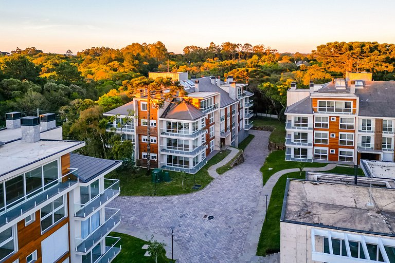 Duplex no Vêneto Gramado com Infra de Lazer